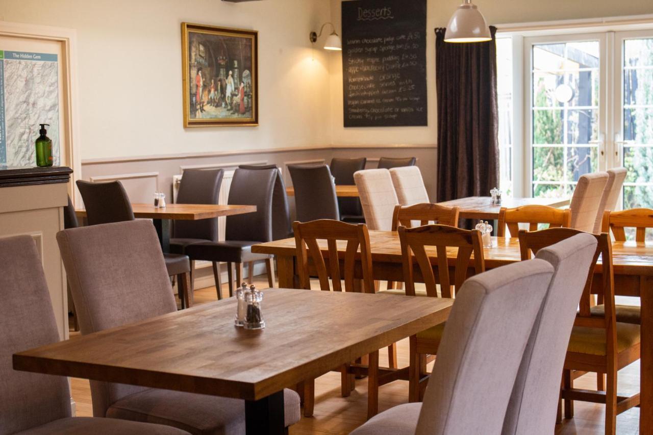 Horse And Hound Country Inn Bonchester Bridge Exterior foto